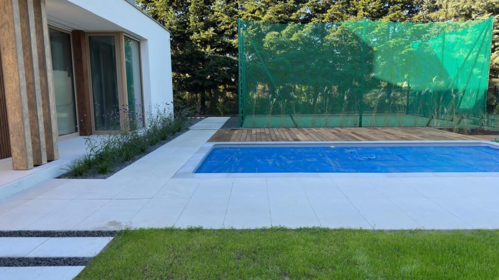 Projekt ogrodu z basenem Warszawa